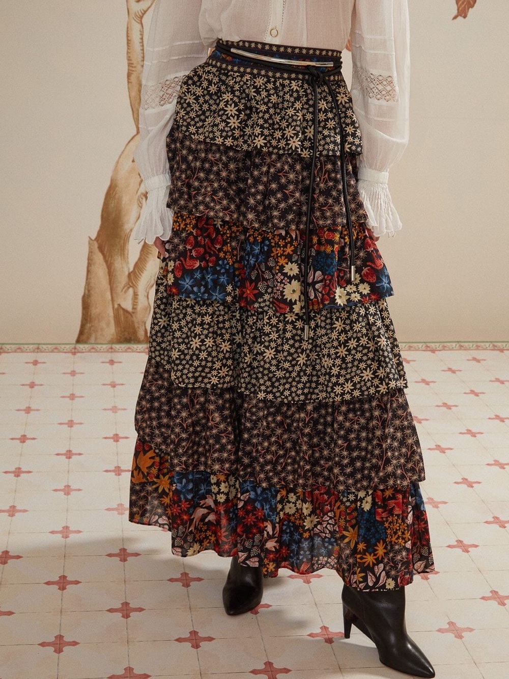 FARM Rio Black Jujus Garden Tiered Ruffle Floral Midi Skirt Small 57199